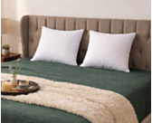 Traagschuimkussen 60 x 60 cm 
Gemaakt in Frankrijk 
kussenset 